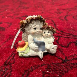 Vintage Dreamsicles “Read Me a Story" Angel Cherub Figurine #DC123 1995 Kristin
